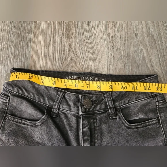 american eagle AE black/grey distressed jegging size 2 - Picture 7 of 7